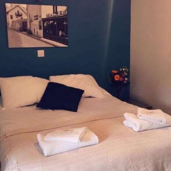فندق The New Inn