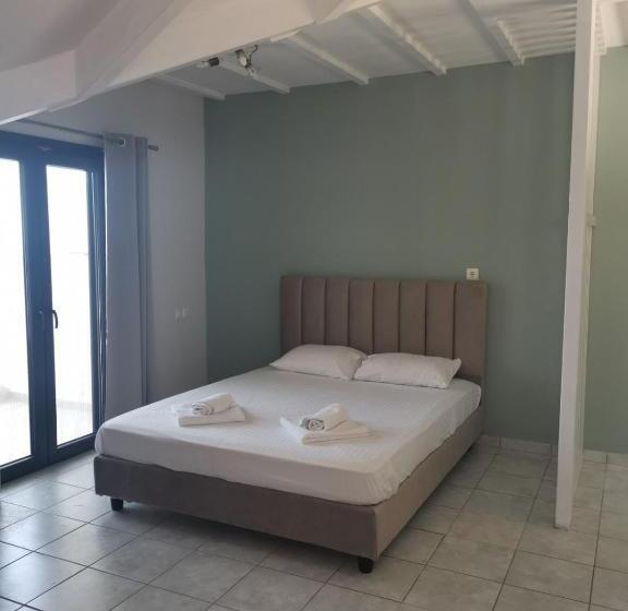 هتل Villa Lithitsa