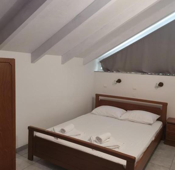 酒店 Villa Lithitsa