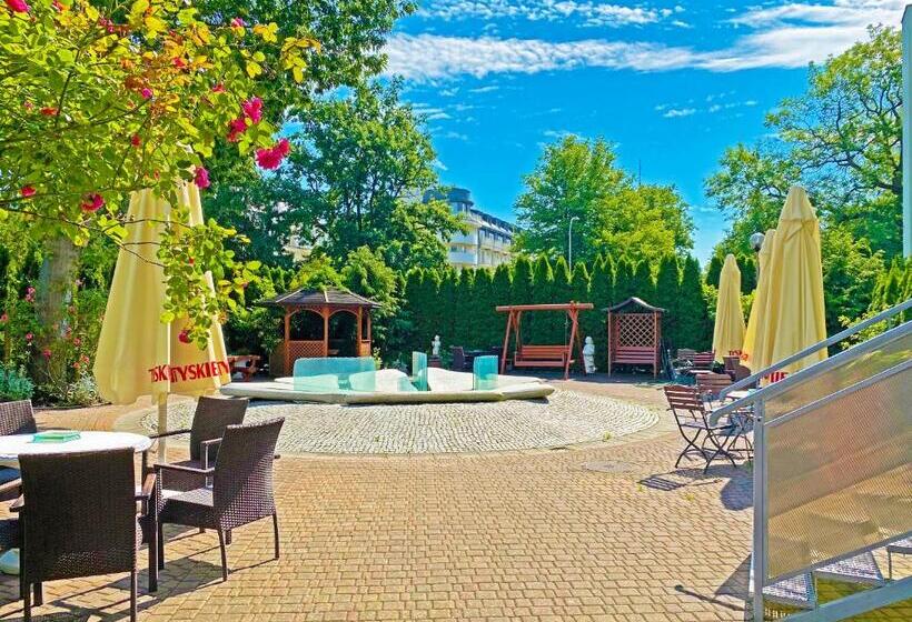 هتل Alga Baltic Resort