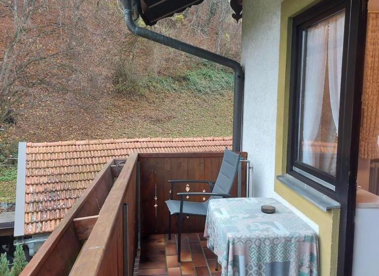 هتل Landhaus Weiß