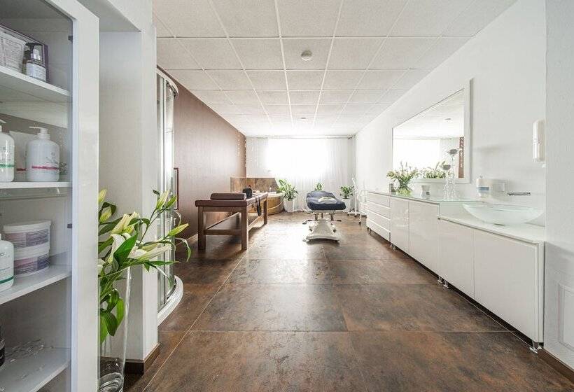 هتل Spa Bagiński & Chabinka