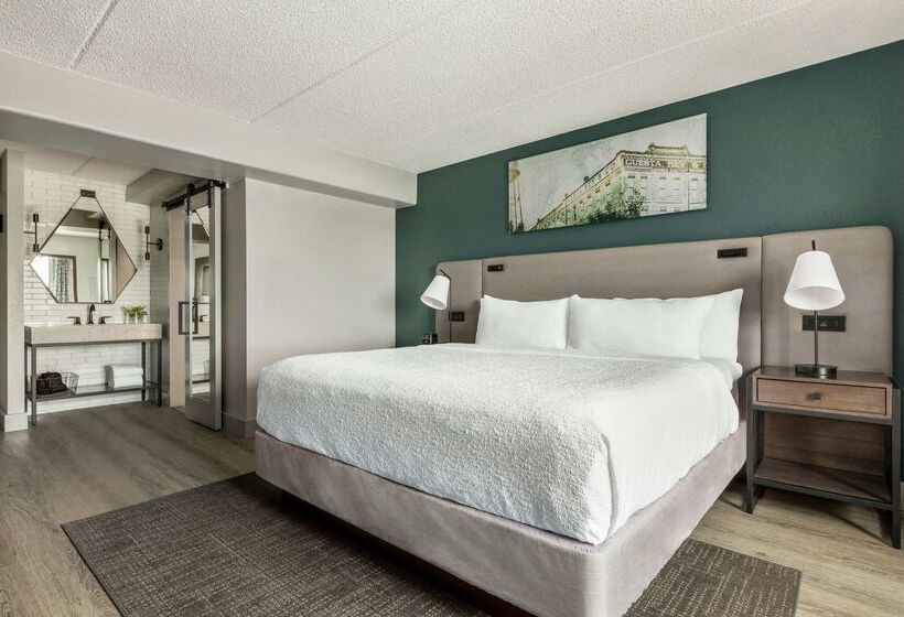 فندق Alba, Tapestry Collection By Hilton
