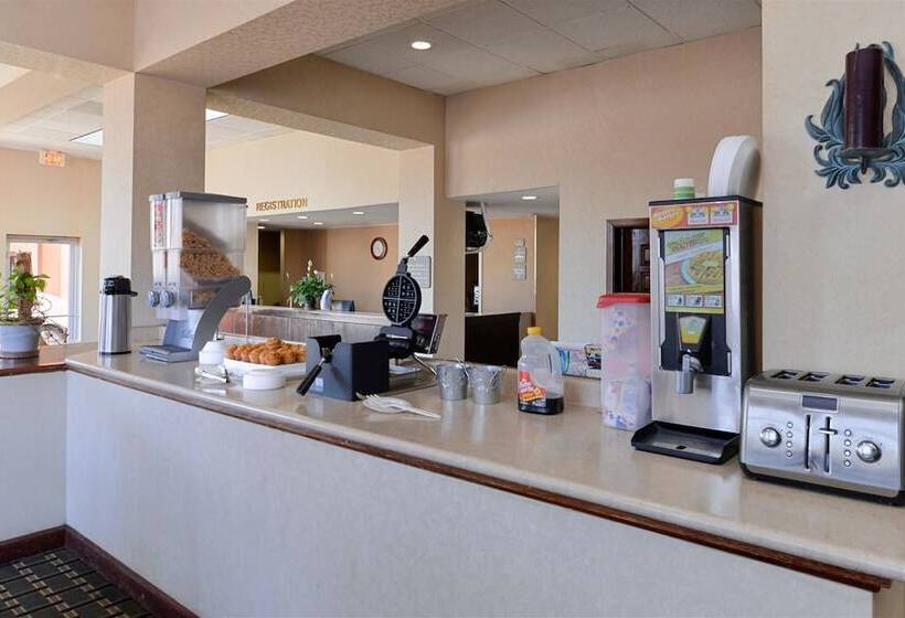 בית מלון כפרי Studio 6 Suites Memphis, Tn East Memphis