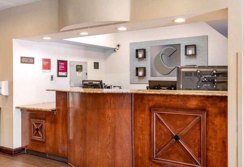 هتل Comfort Suites North Dallas