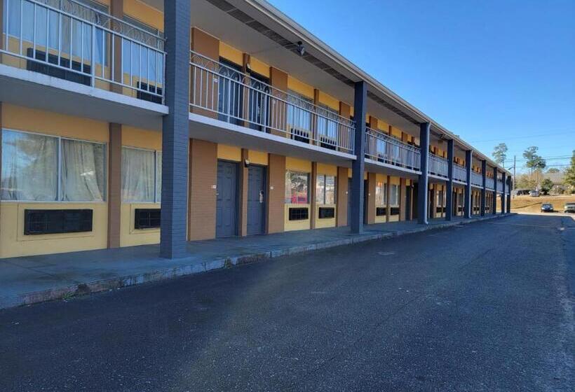 هتل Days Inn By Wyndham Dothan