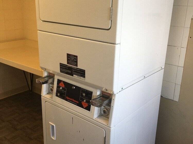 فندق Days Inn By Wyndham Stuart