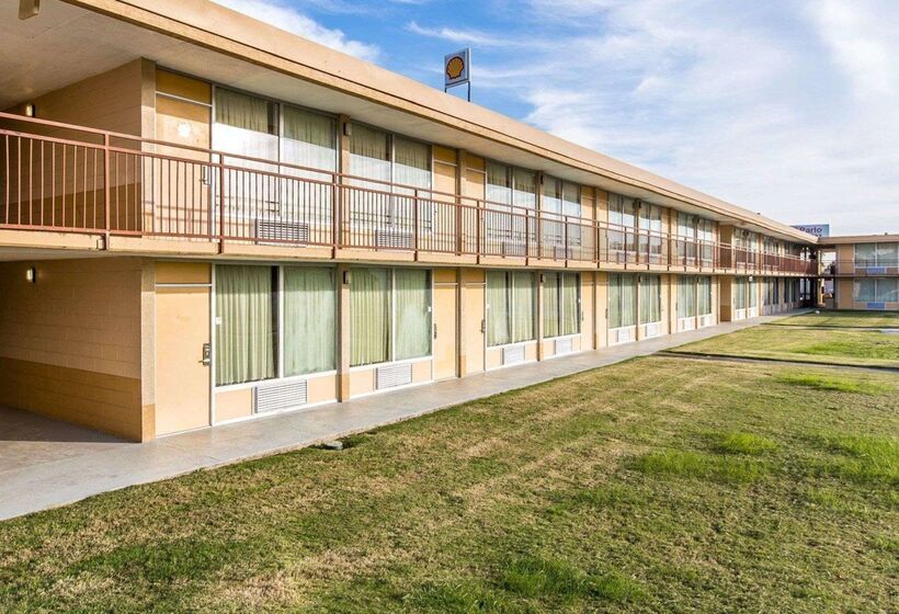 هتل Econo Lodge
