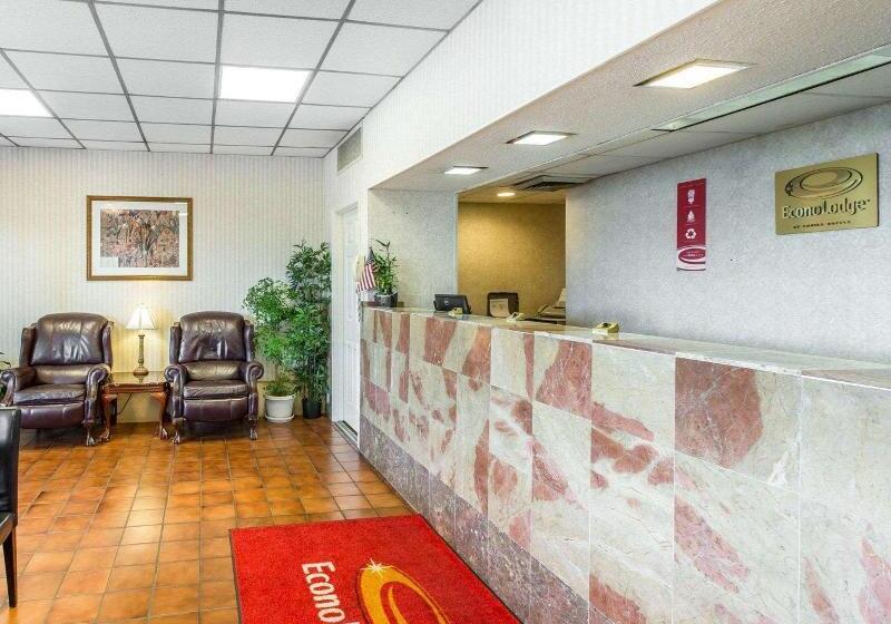 هتل Econo Lodge