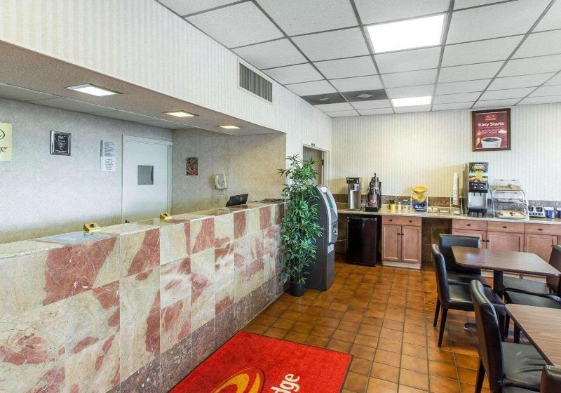 هتل Econo Lodge