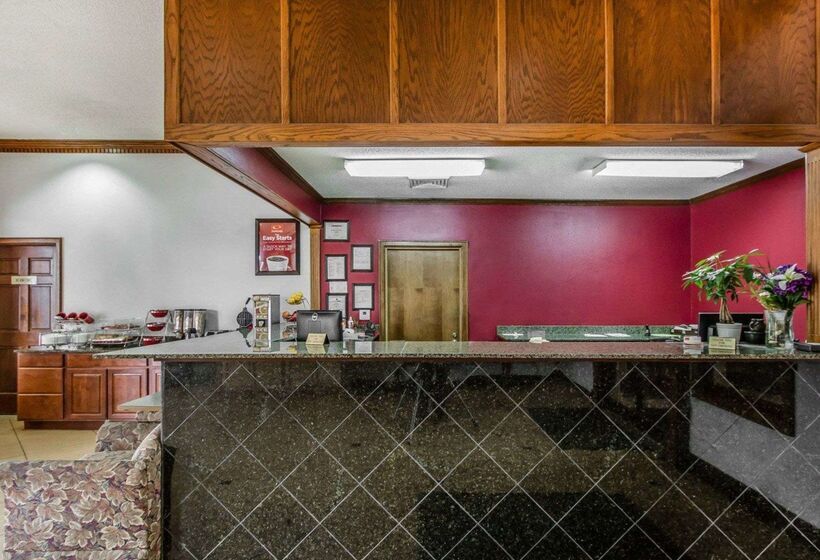 هتل Econo Lodge Inn & Suites Enterprise