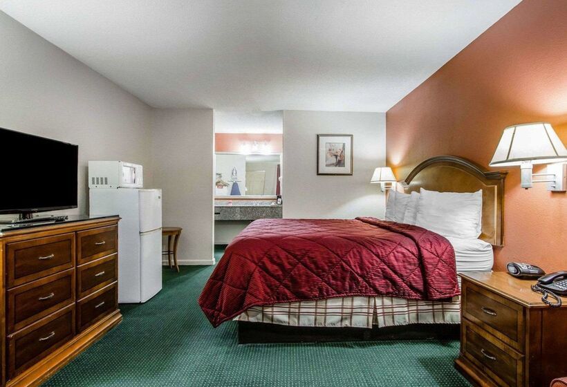 هتل Econo Lodge Inn & Suites Enterprise