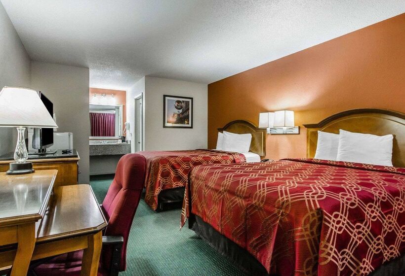 هتل Econo Lodge Inn & Suites Enterprise