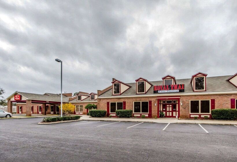 Hotel Econo Lodge Inn And Suites