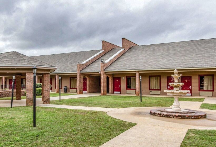 هتل Econo Lodge Inn & Suites Enterprise