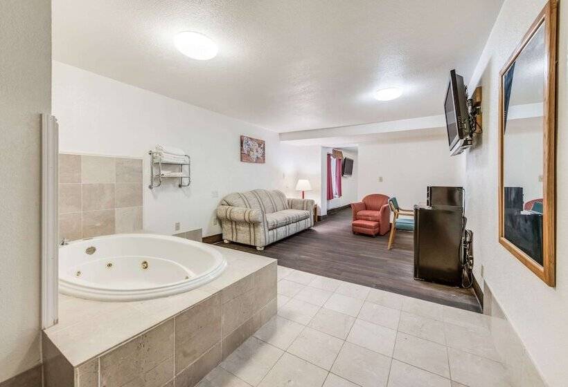 ホテル Econo Lodge Truman Inn