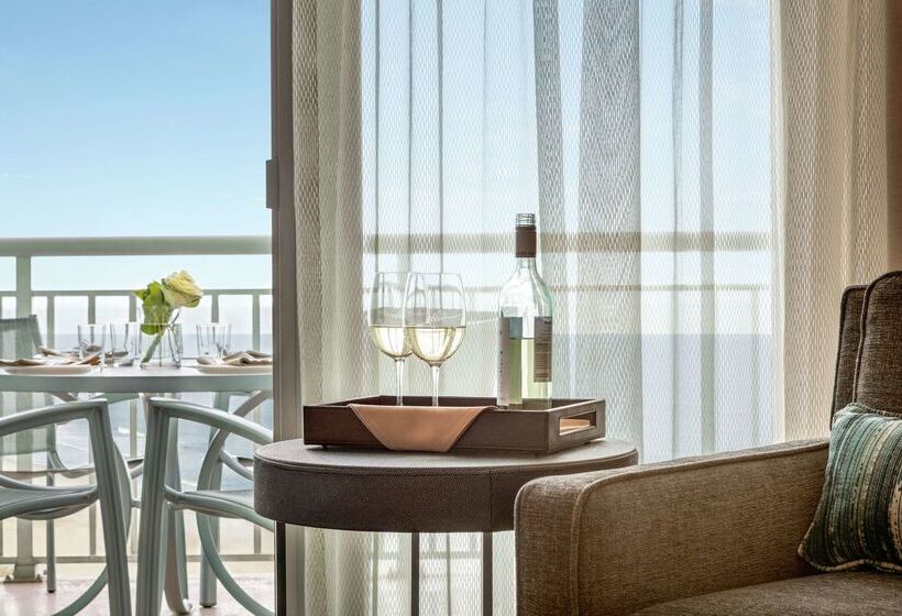 هتل Hilton Ocean City Oceanfront Suites