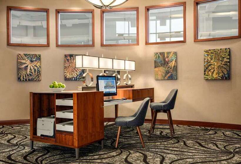 هتل Hilton Ocean City Oceanfront Suites