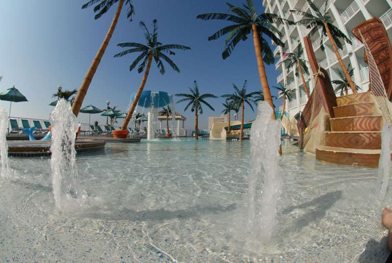 هتل Hilton Ocean City Oceanfront Suites