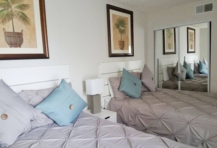 Fotos del hotel Parc Corniche Condominium Suites:  14