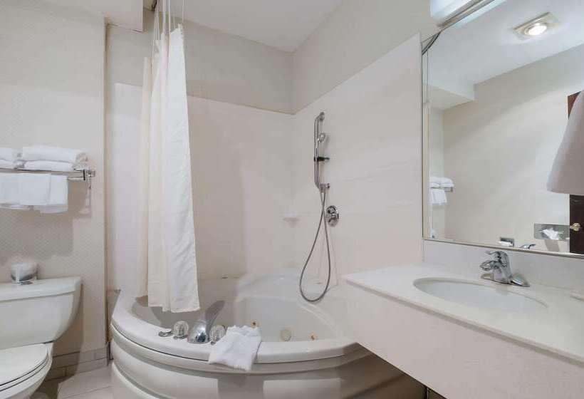 فندق Quality Inn Grand Suites Bellingham