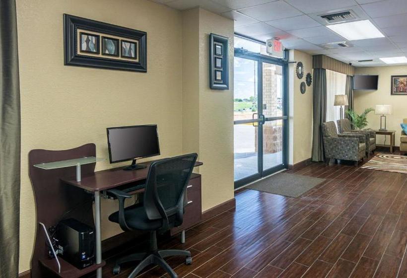 ホテル Quality Inn Shawnee I40