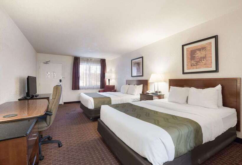 هتل Quality Inn & Suites Lake Havasu City