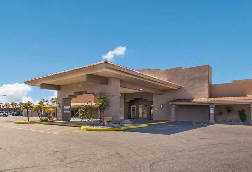 ホテル Quality Inn & Suites Lake Havasu City