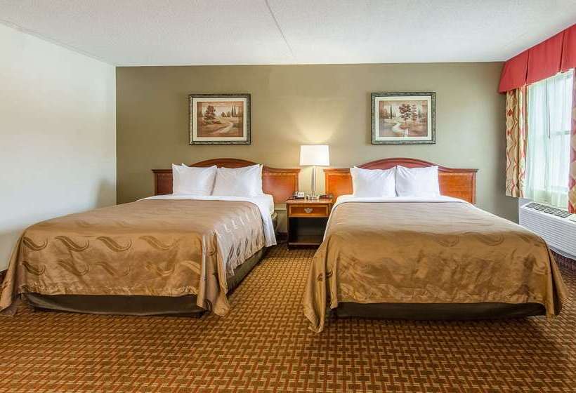 호텔 Quality Inn & Suites Lexington Near I 64 And I 81