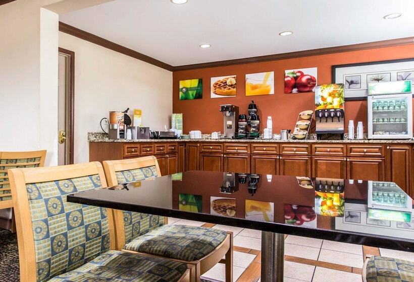 هتل Quality Inn & Suites Morrow Atlanta South