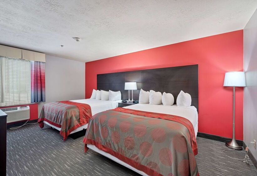 Hotel Ramada By Wyndham Sioux Falls Airport  & Suites