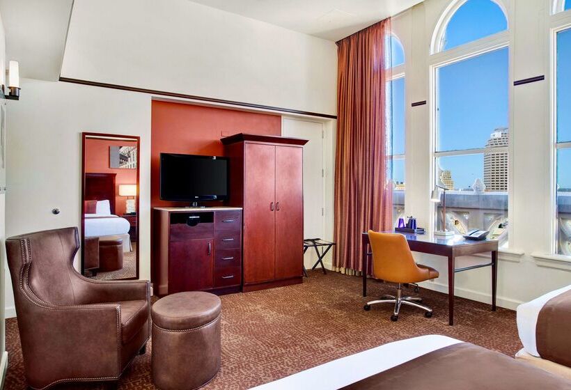هتل The Emily Morgan San Antonio   A Doubletree By Hilton
