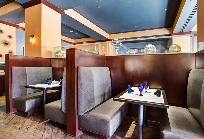 هتل The Emily Morgan San Antonio   A Doubletree By Hilton