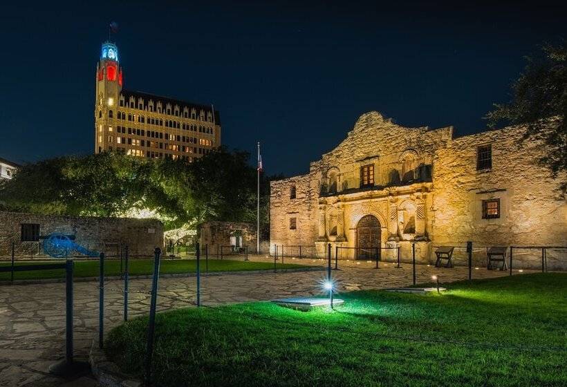 هتل The Emily Morgan San Antonio   A Doubletree By Hilton