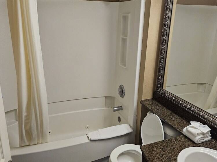 فندق Coratel Inn And Suites By Jasper Ocean Shores