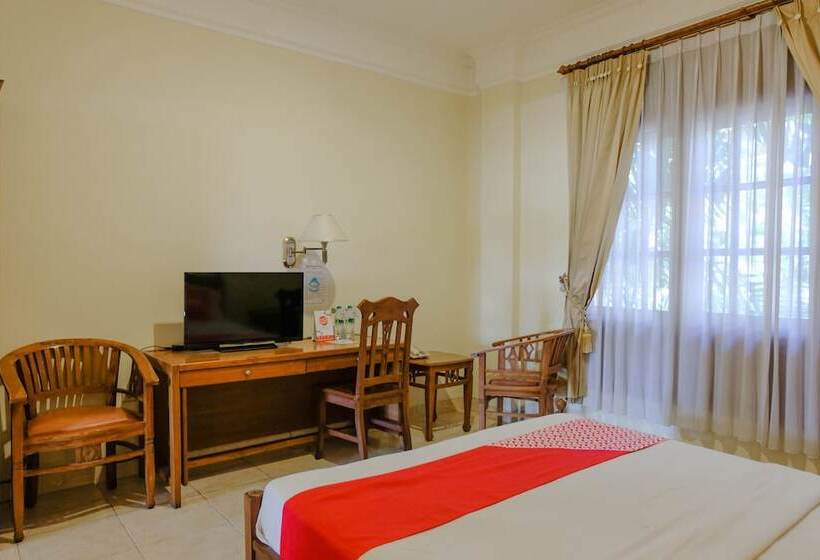 فندق Sarangan Permai By Oyo Rooms