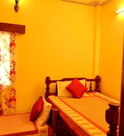 پانسیون Snehdeep Guest House