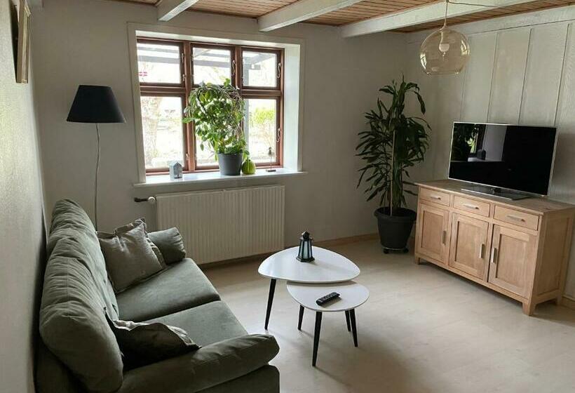 مبيت وإفطار Feriestedet Rønne