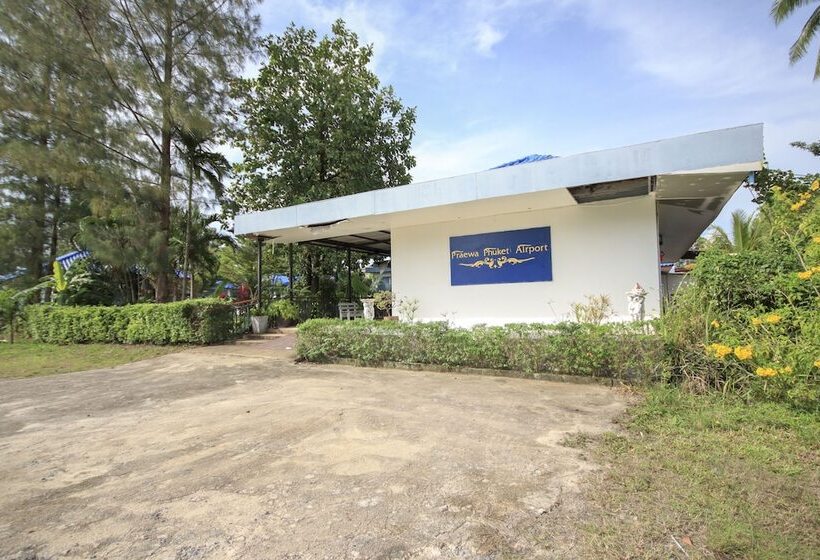 هتل Capital O75345 Praewa Villas Naiyang Phuket