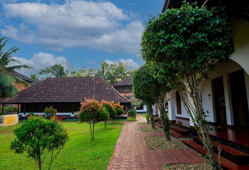 فندق Kumarakom Heritage