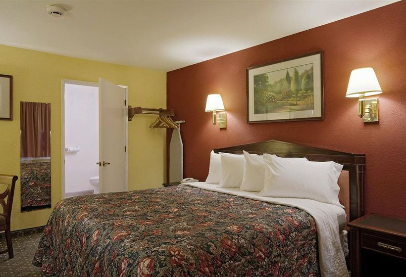 فندق Americas Best Value Inn & Suites - Wine Country 