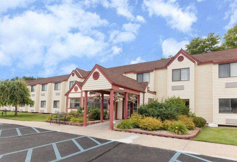 בית מלון כפרי Baymont By Wyndham Gaylord