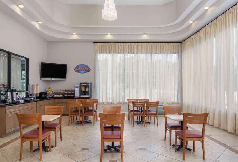 هتل Baymont Inn And Suites Douglasville Atlanta