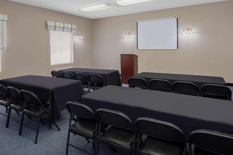 هتل Baymont Inn And Suites Douglasville Atlanta