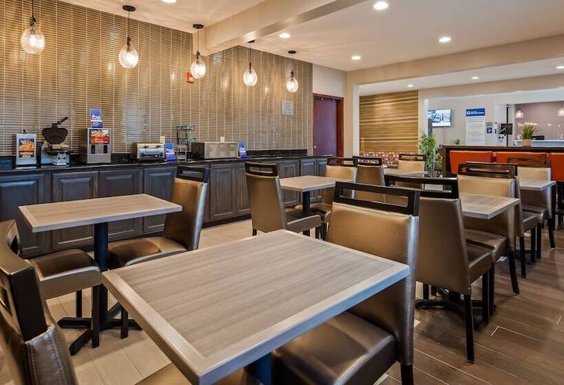 هتل Best Western University Inn