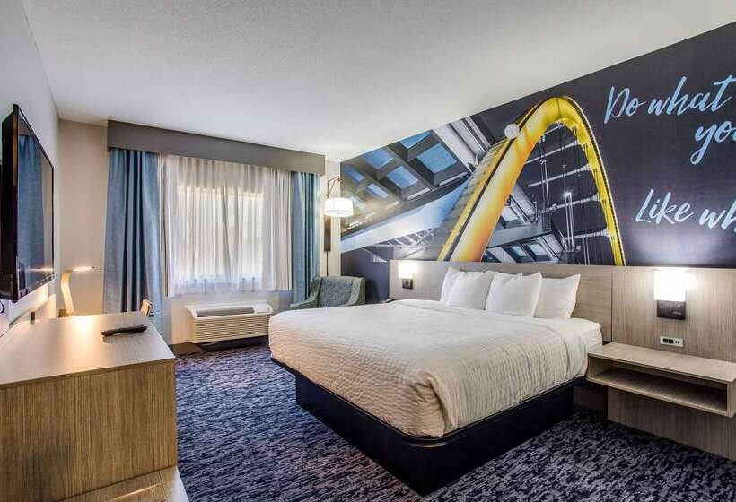 ホテル Clarion Pointe Franklin Nashville Area