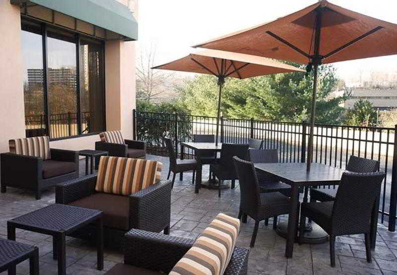 ホテル Courtyard Shelton