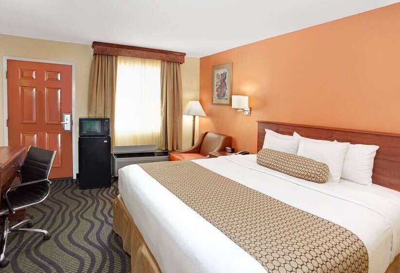 Отель Days Inn By Wyndham Acworth