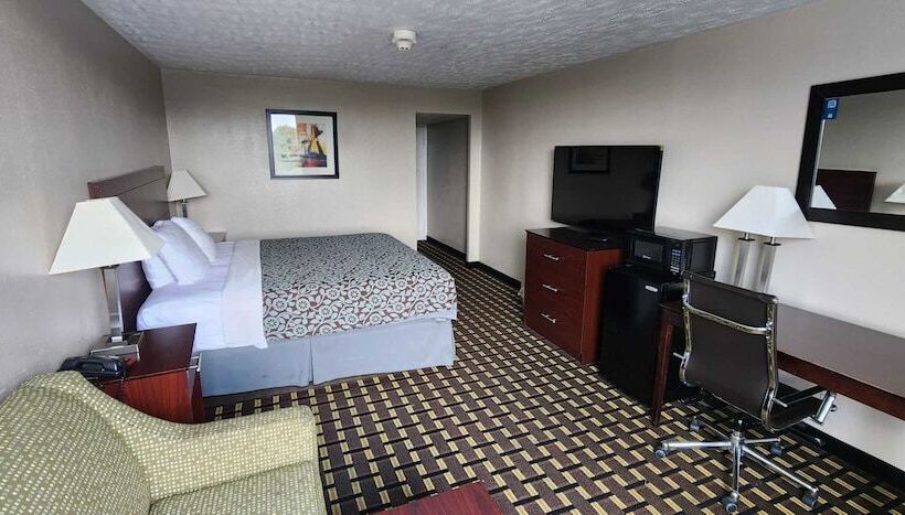 هتل Days Inn By Wyndham Fort Wright Cincinnati Area