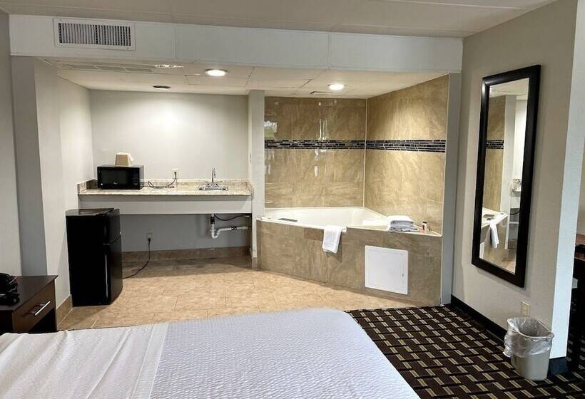 هتل Days Inn By Wyndham Fort Wright Cincinnati Area